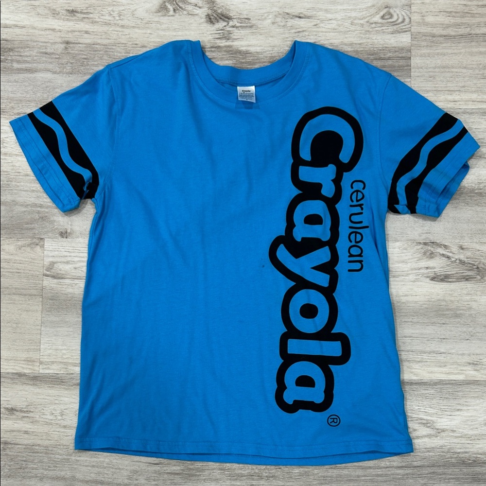 Crayola Blue Graphic Women’s Tee Size Medium